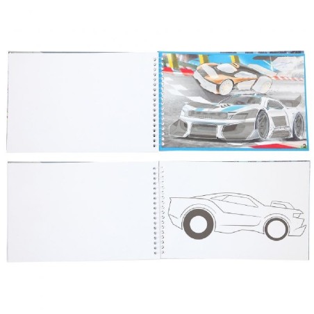 CUADERNO COLOREAR MONSTER CARS PEGATINAS