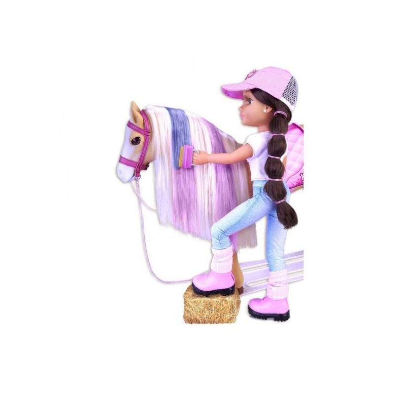 NANCY - UN DIA CON SU CABALLO