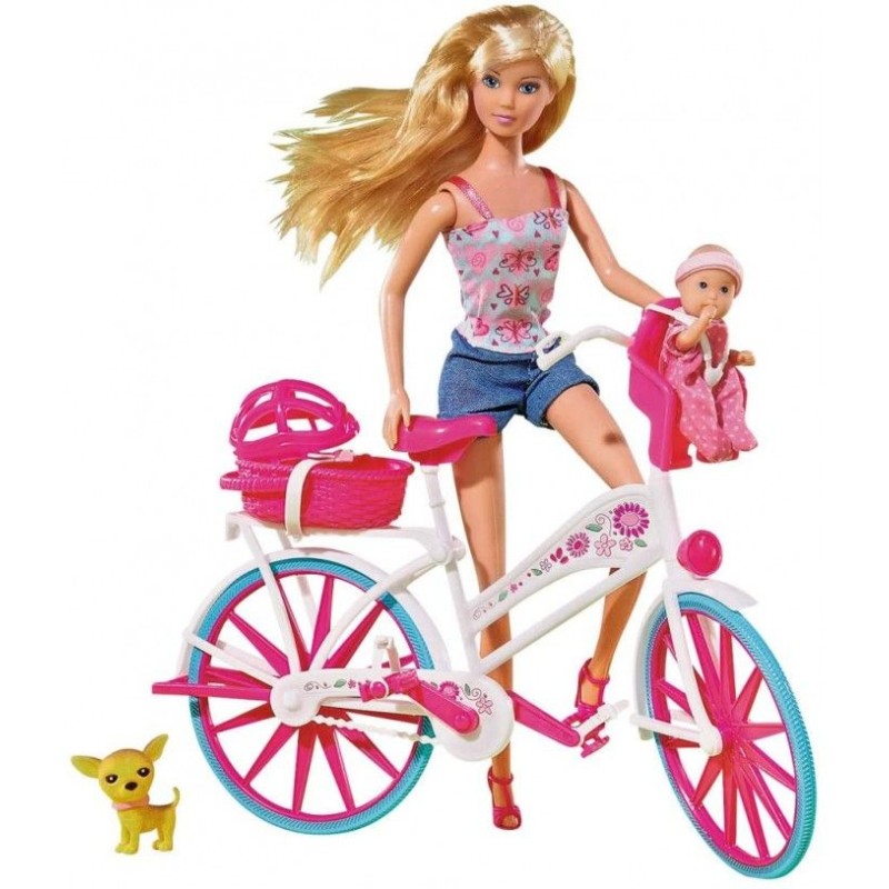 Steffi Love con bicicleta