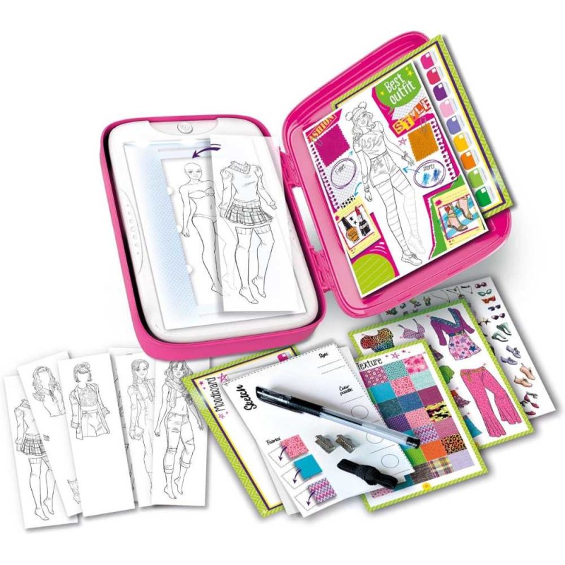 Fashion Designer