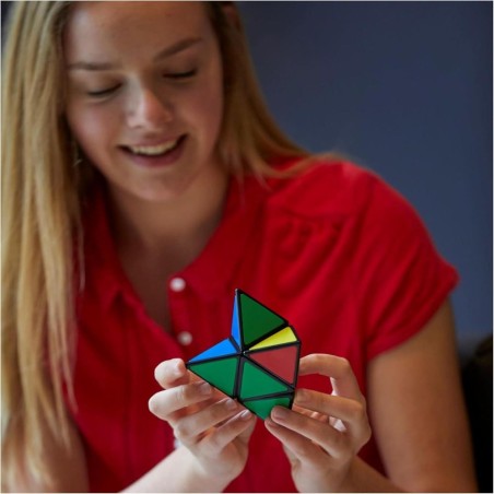 Rubiks Pirámide 