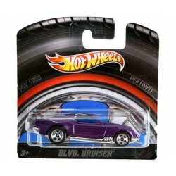 Coche hot wheels blvd. bruiser