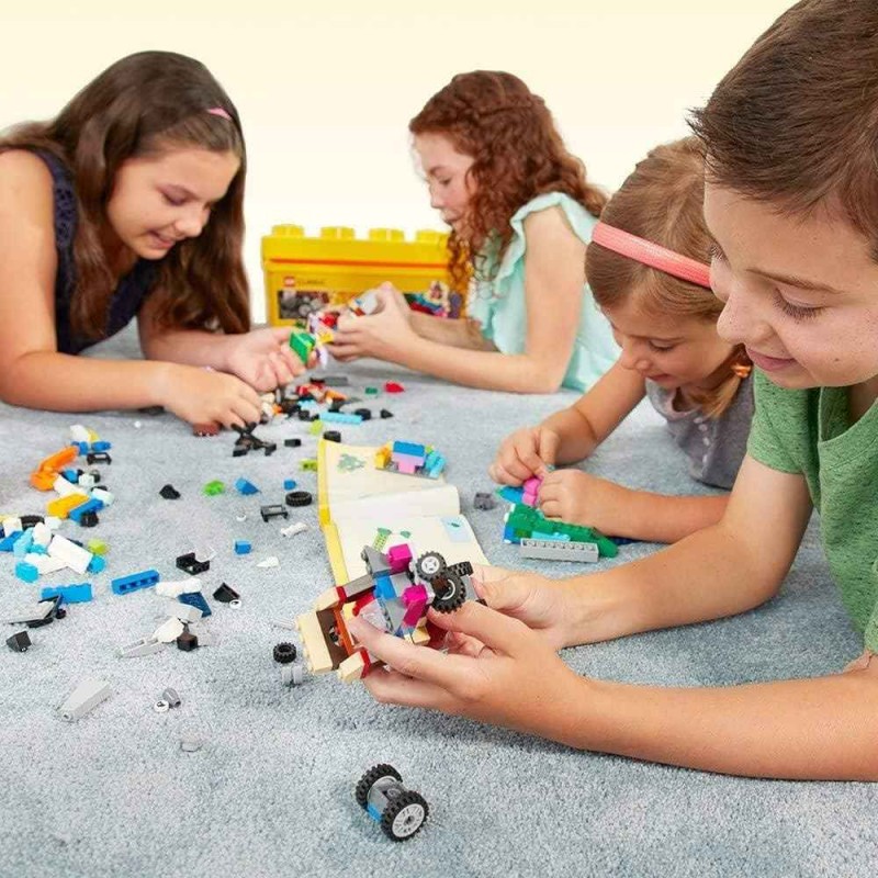 Caja de Ladrillos Creativos Mediana LEGO