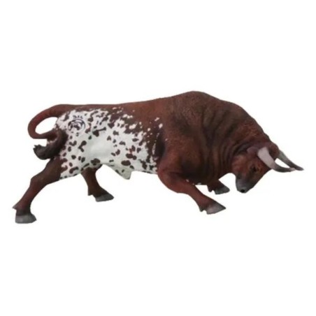 Toro Bravo Salinero Embistiendo