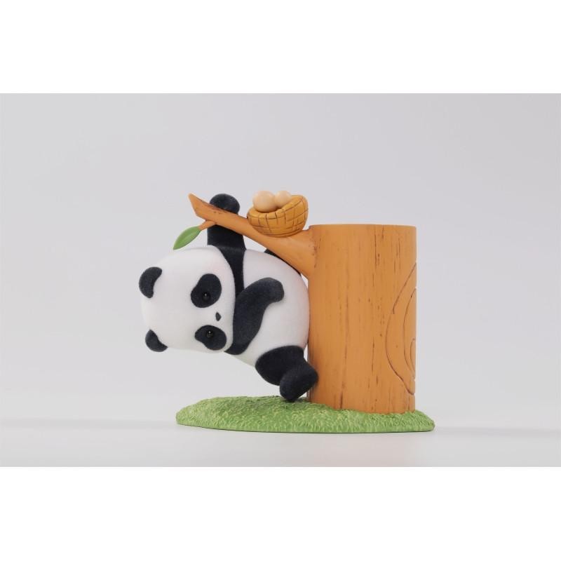 Panda Roll: Fruit Tree Climbing Figura C