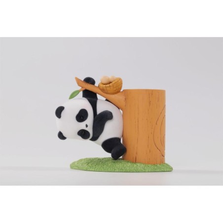 Panda Roll: Fruit Tree Climbing Figura C