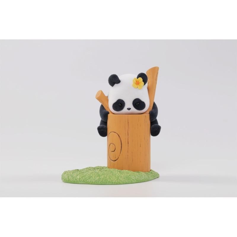 Panda Roll: Fruit Tree Climbing Figura C