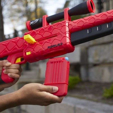 LANZADOR NERF ROBLOX ZOMBIE ATTACK