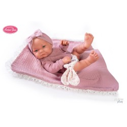 MUÑECA NICA CON MORDEDOR Y MANTITA 42CM 2