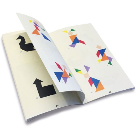 TANGRAM DE MADERA EN CAJA DE METAL
