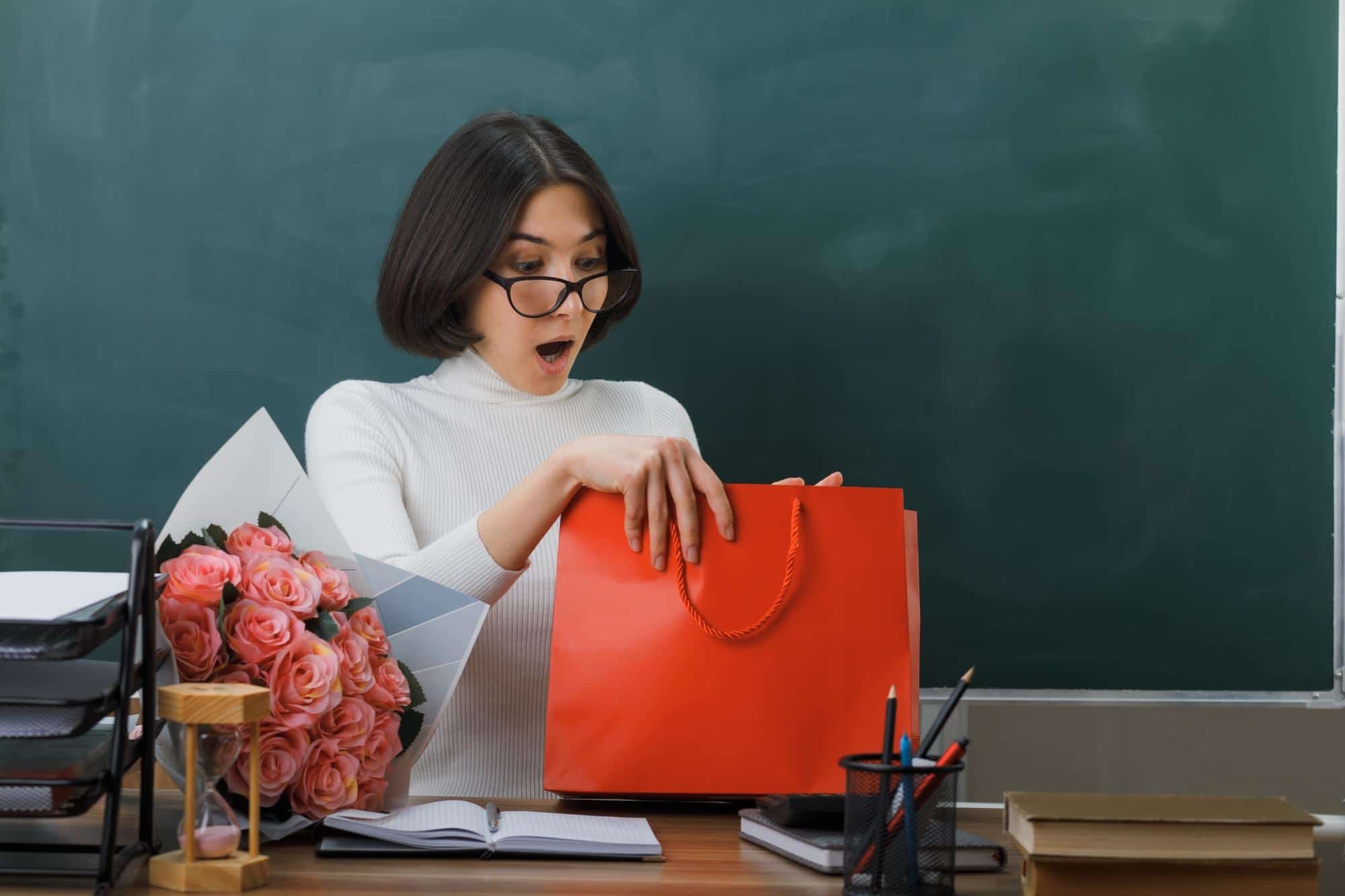 Regalos para profesores en fin de curso: ideas que aciertan de verdad